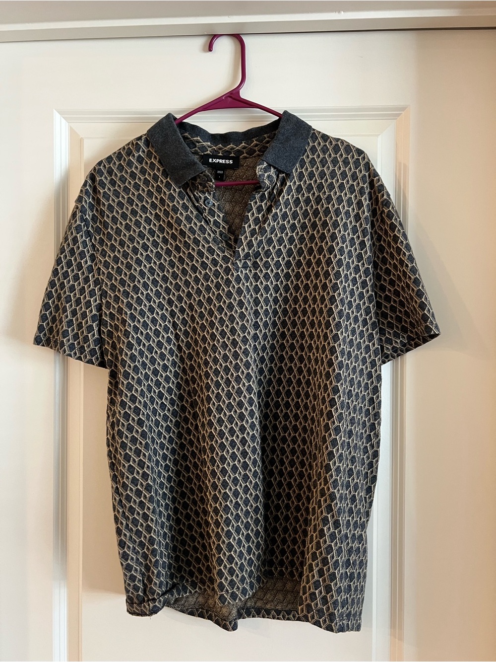 Express Men's Black Polo with Cream Geometric Pattern